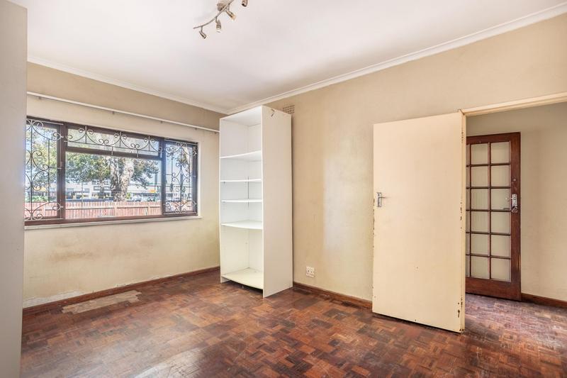 4 Bedroom Property for Sale in Kenilworth Western Cape